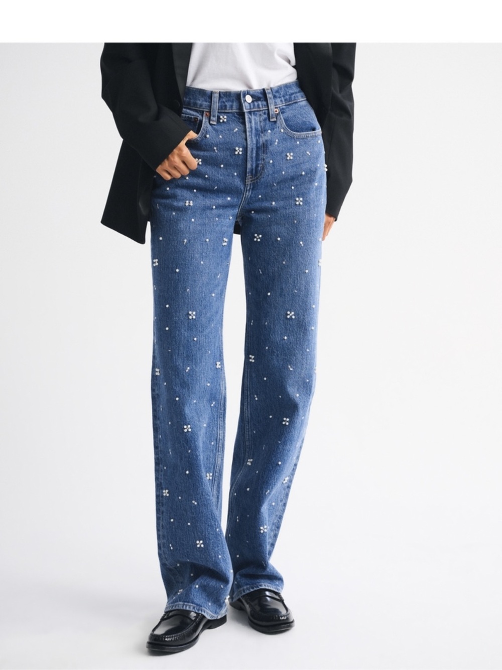 Abercrombie & Fitch High Rise 90s Relaxed Pearl Embellished Jean